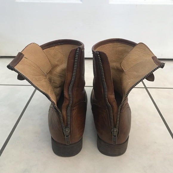 FRYE Women's Brown Pippa Back Zip Short Boot - Picture 8 of 9